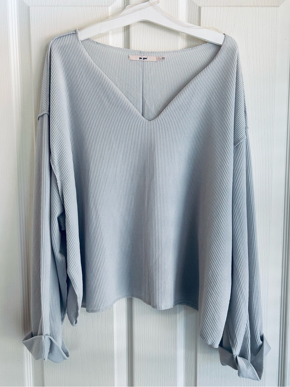 Mi Ami 🩵 Super Soft Light Blue V-Neck Long Sleeve Top